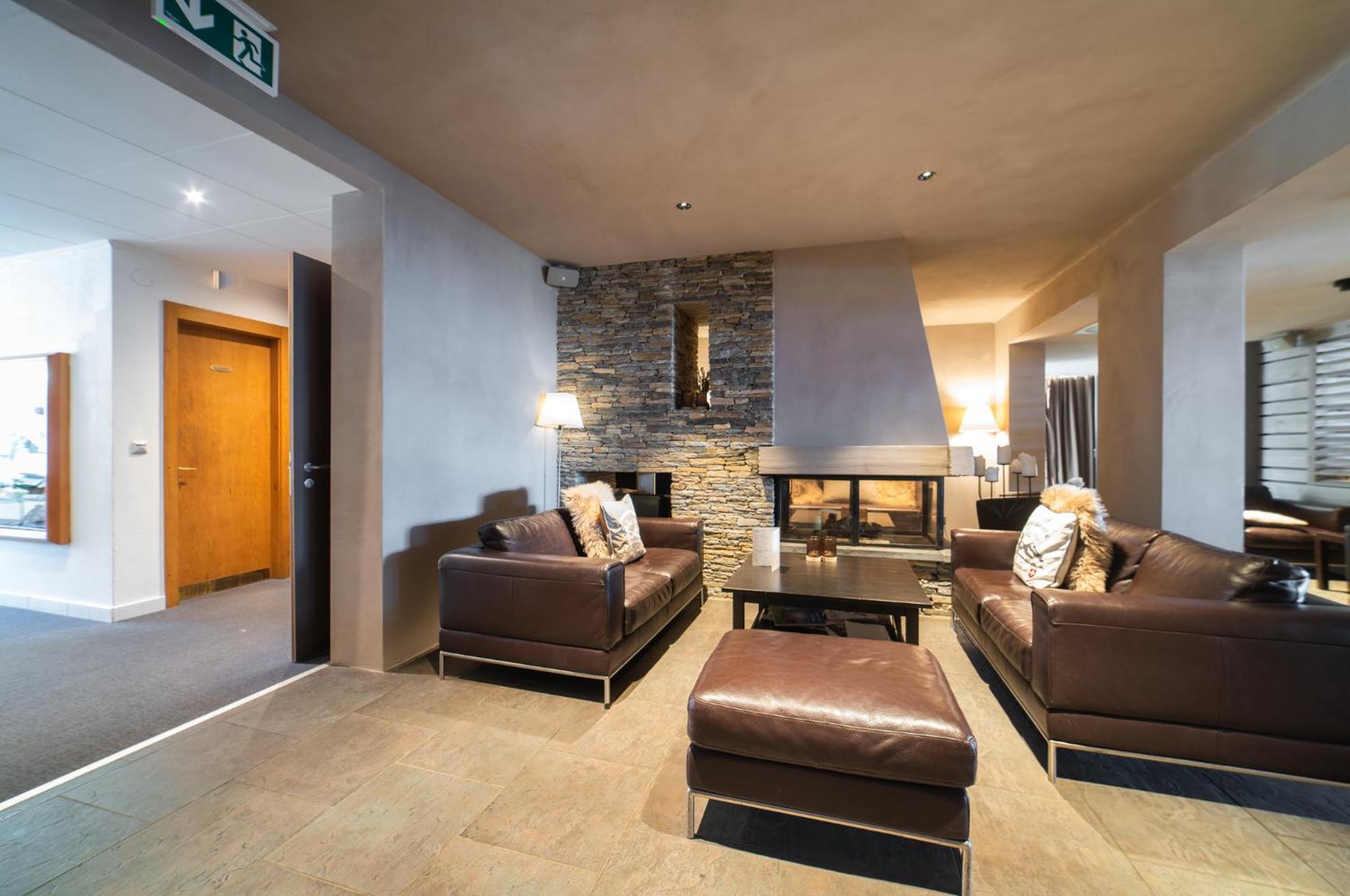Boutique Hotel Art De Vivre & Spa Crans-Montana Bagian luar foto
