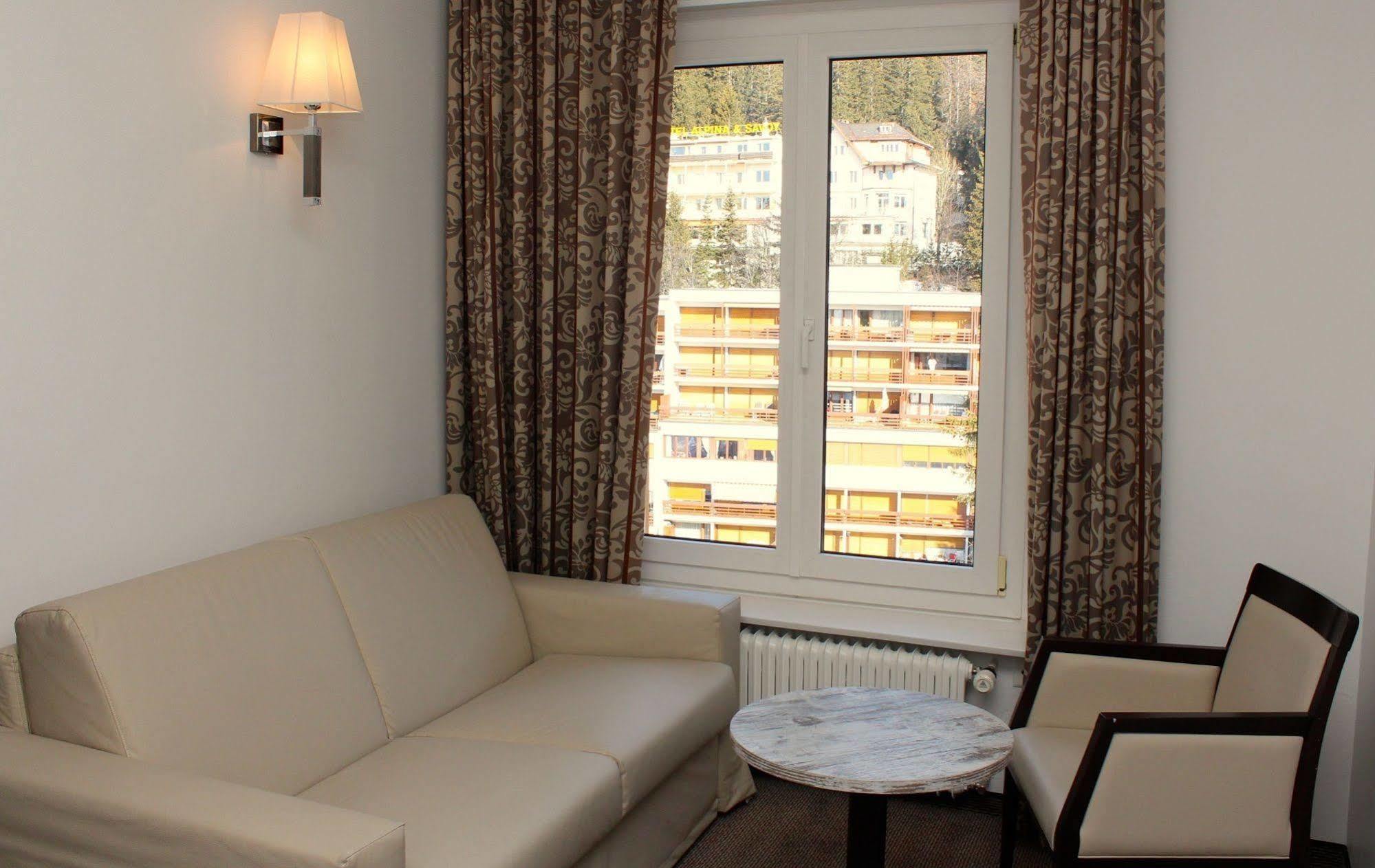 Boutique Hotel Art De Vivre & Spa Crans-Montana Bagian luar foto